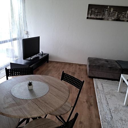 Apartman Zuzu Trenčín Екстериор снимка