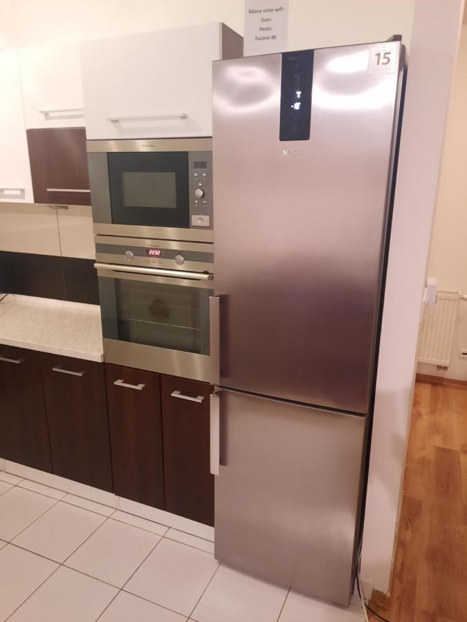 Apartman Zuzu Trenčín Екстериор снимка